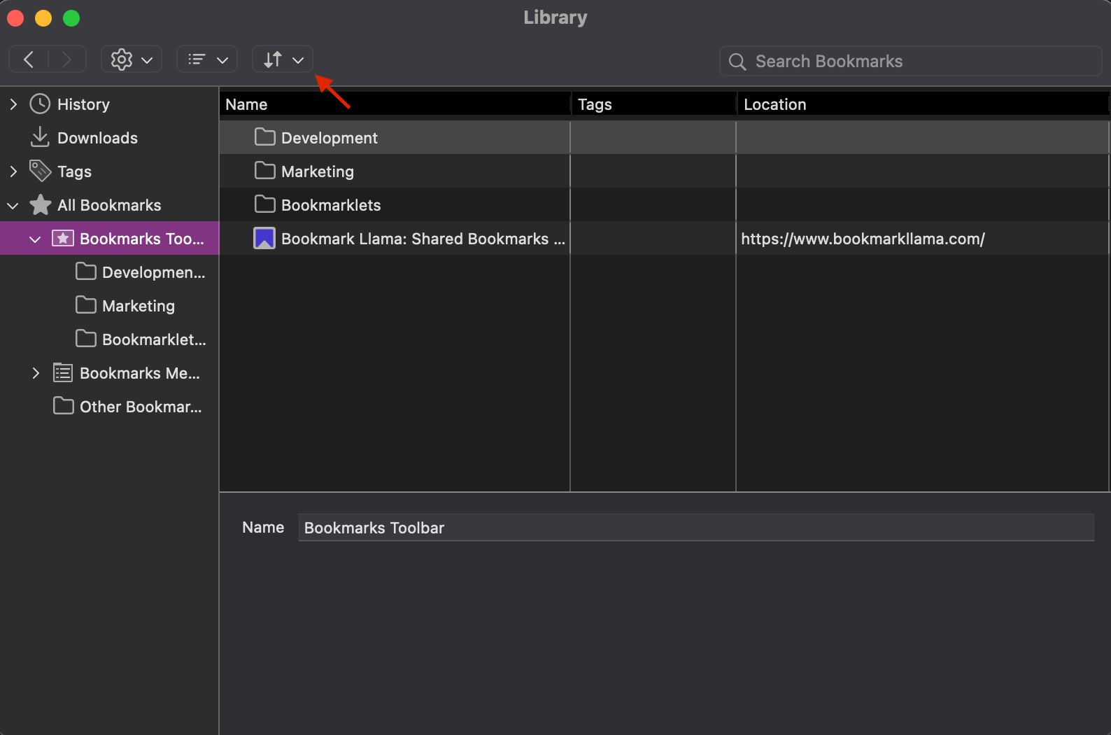 Screenshot of the Firefox bookmarks manager, with an arrow pointing to the import and export bookmarks menu.